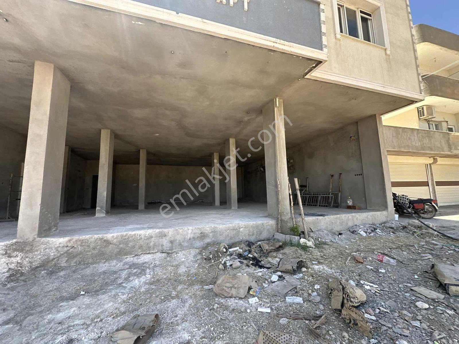 Baraj Yolunda Kiralık Dükkan 150 Metrekare - Görsel 5