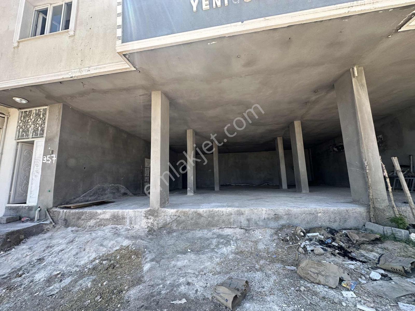 Baraj Yolunda Kiralık Dükkan 150 Metrekare - Görsel 13