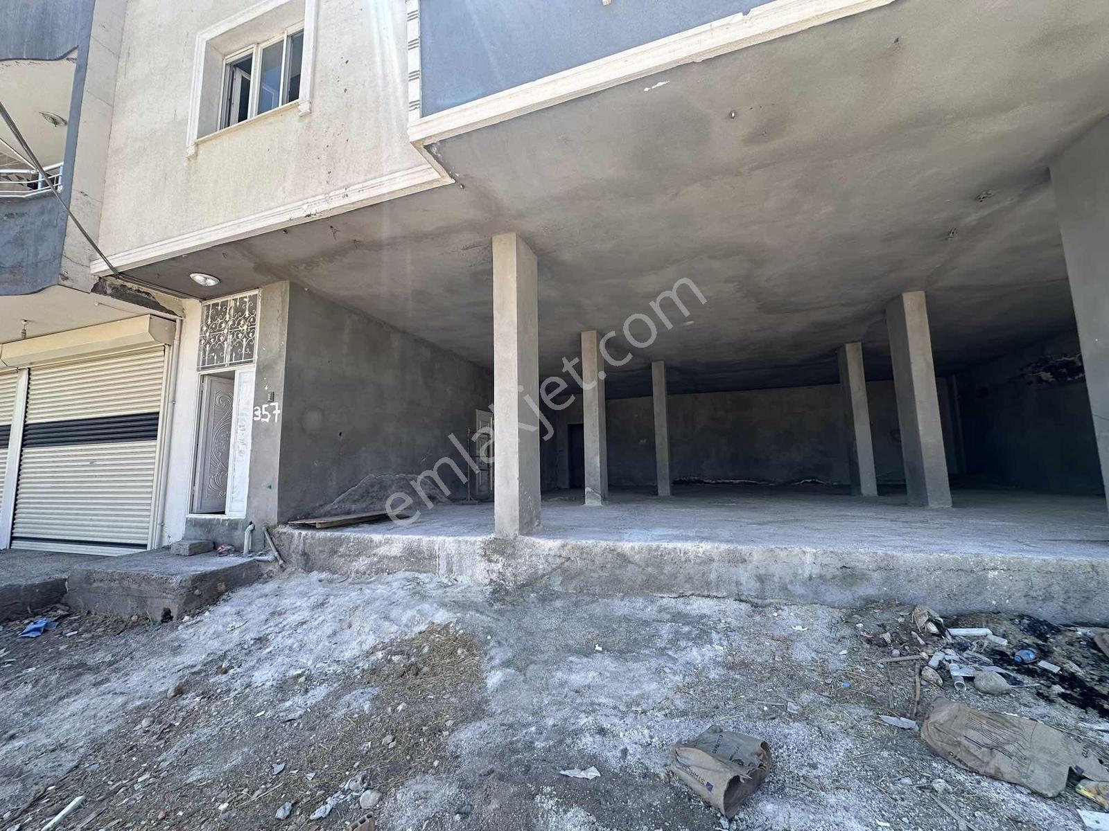 Baraj Yolunda Kiralık Dükkan 150 Metrekare - Görsel 15