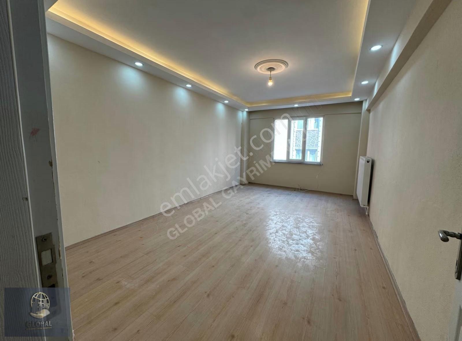 Corlu Reşadıye Mahallesın'de Satılık 3+1 Daıre