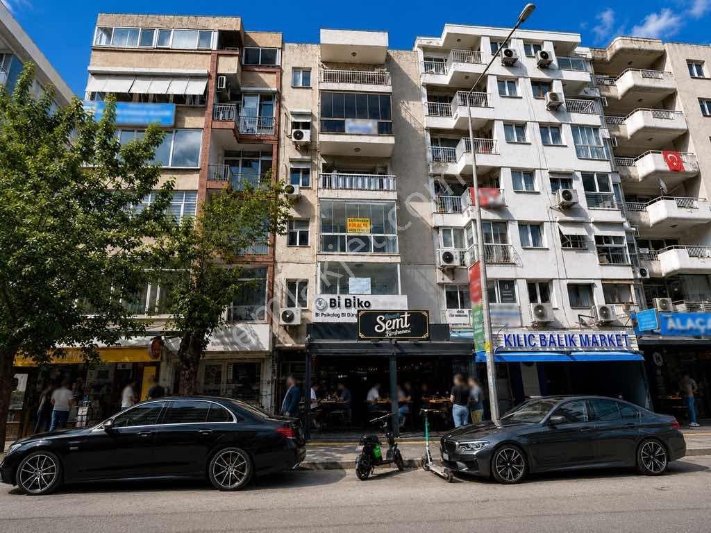 Bostanlı Ana Cadde Üzerinde Kiralık 3+1 Ofis / Daire (110m²)