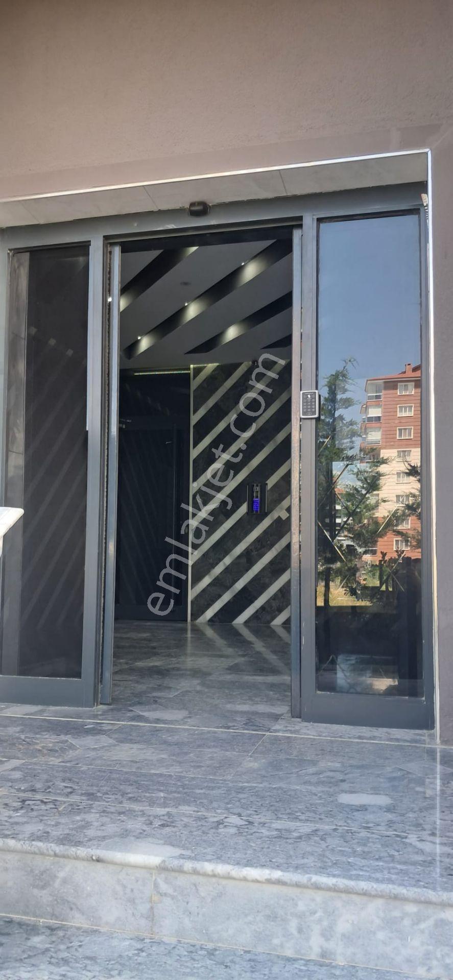 Isparta Çünür Mahallesi Satılık Modern Daire - Görsel 11