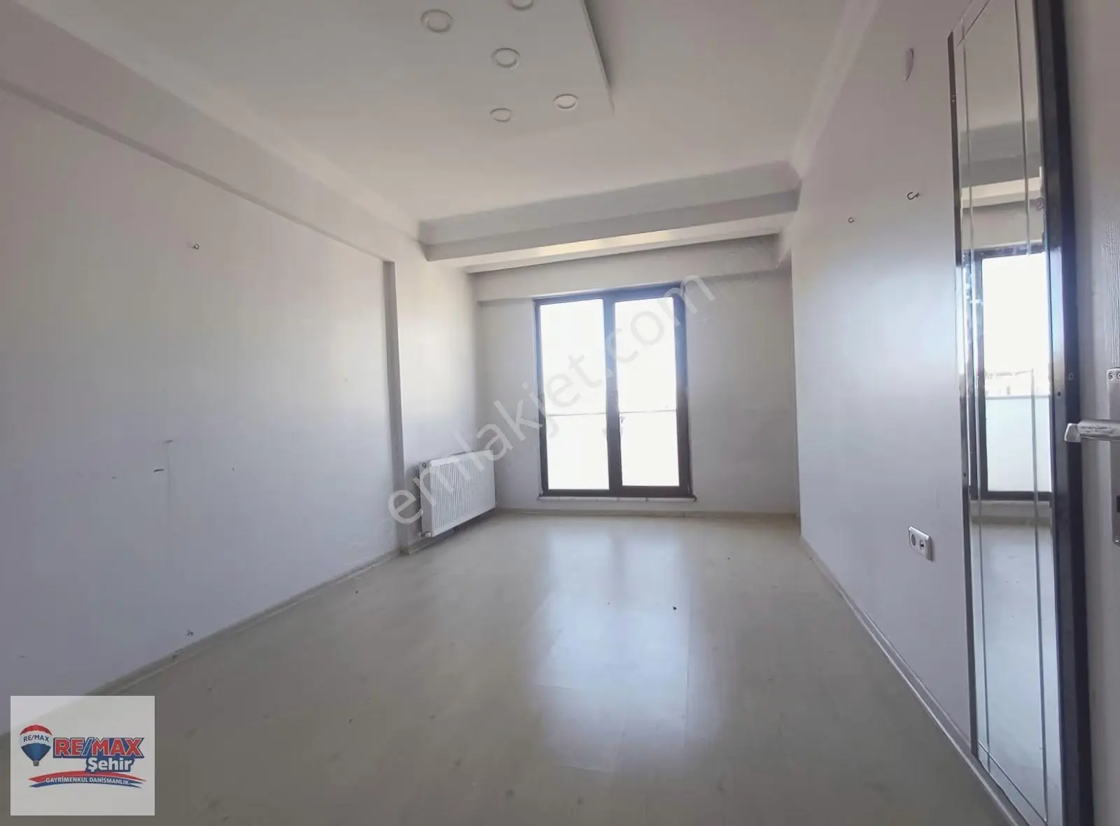 Gaziosmanpaşa Mahallesi'nde Satılık 5+1 Dubleks Daire - Görsel 10