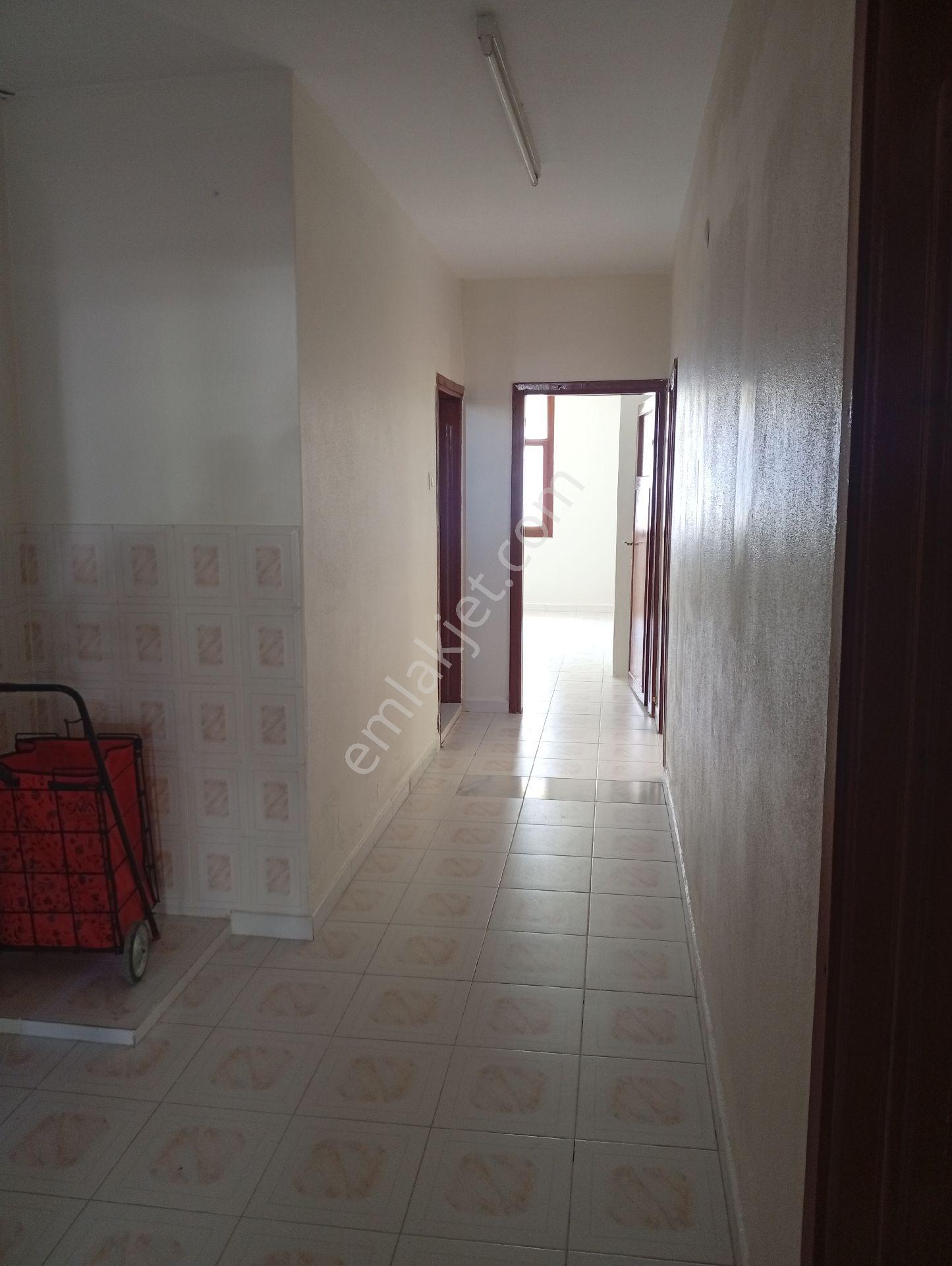 Gültepe Mh 2+1 K.mutfak 1 Kat Kiralık - Görsel 6