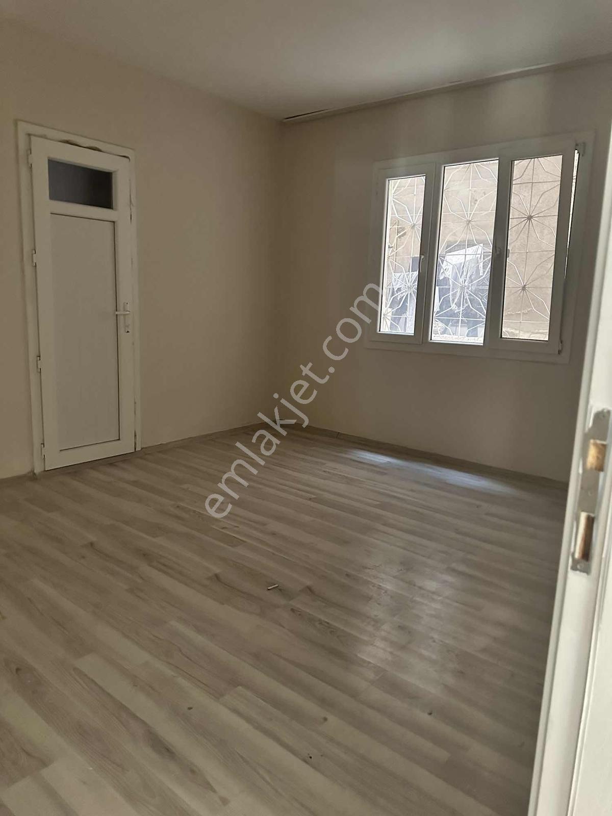 Bayraklı Adelet Mahallesi Merkezi Konumda Kiralık 2+1 Daire - Görsel 15