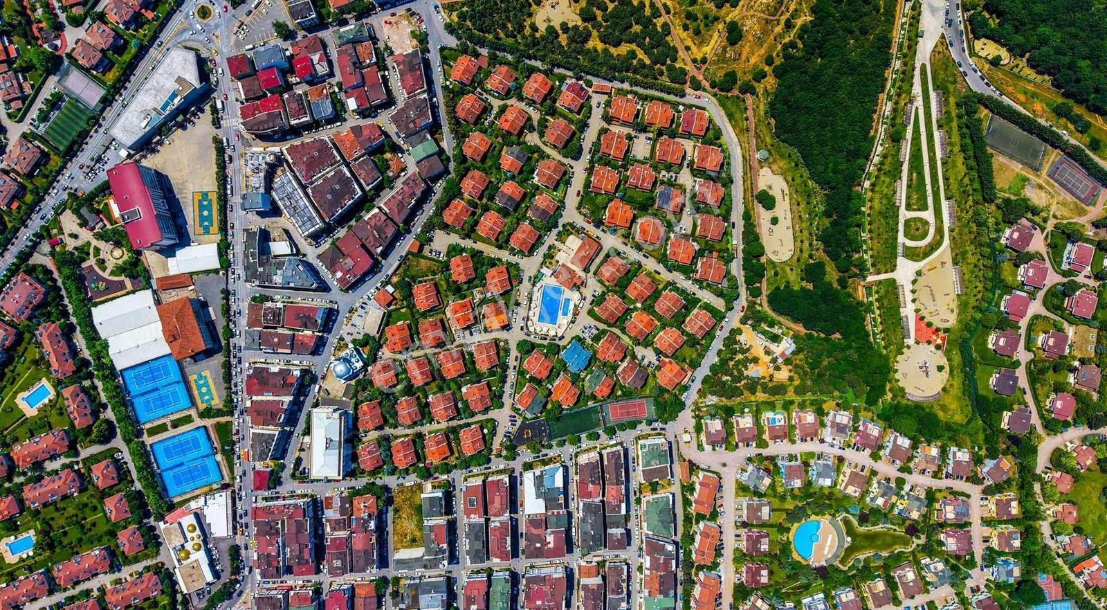 Çekmeköy Gökdeniz Villaları'nda Geniş Bahçeli Konforlu Yaşam - Görsel 5