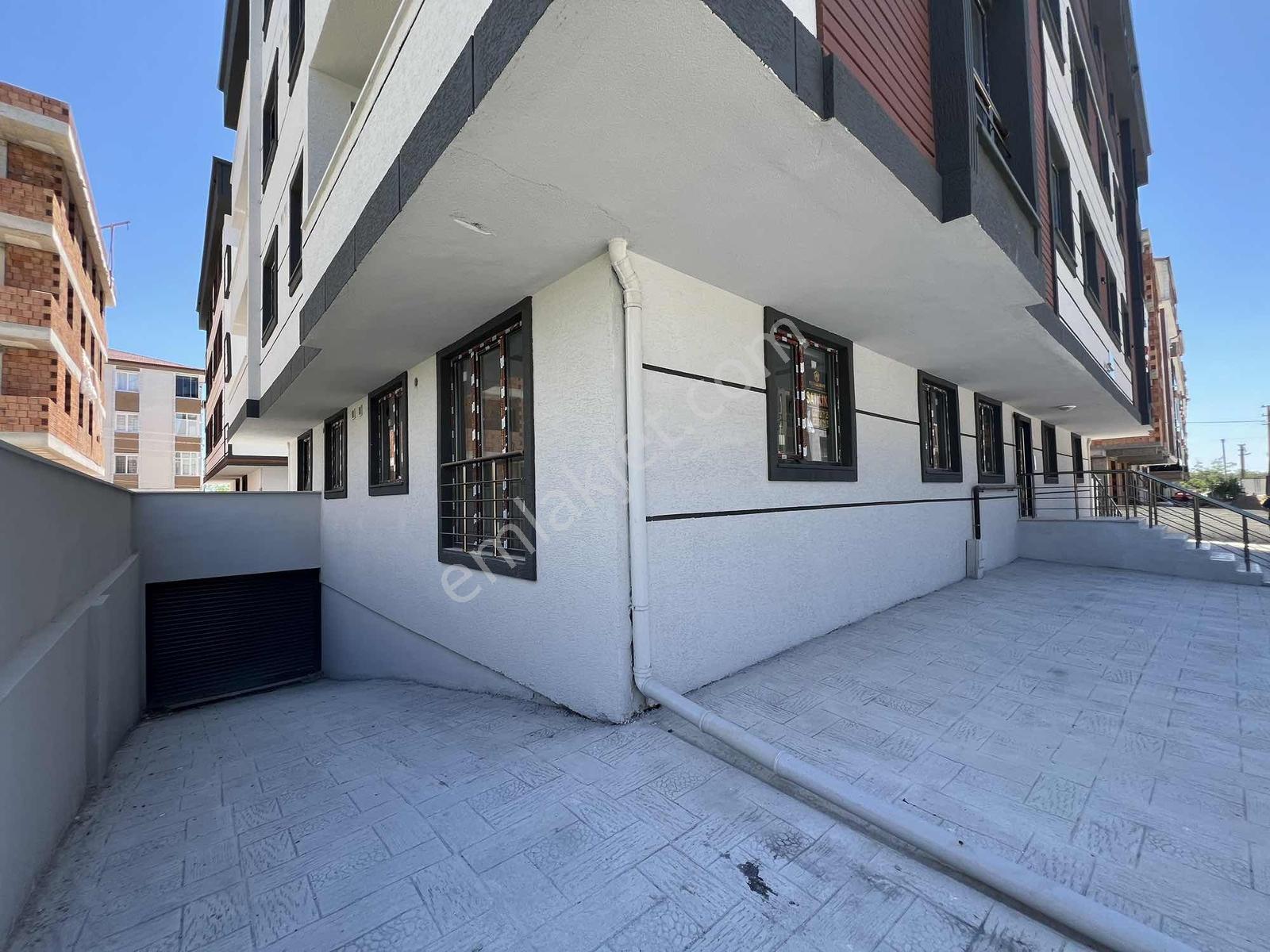 Yuvakuran'dan Kapaklı Bahçeli Evler'de Lüx 2+1 0 Daire - Görsel 4