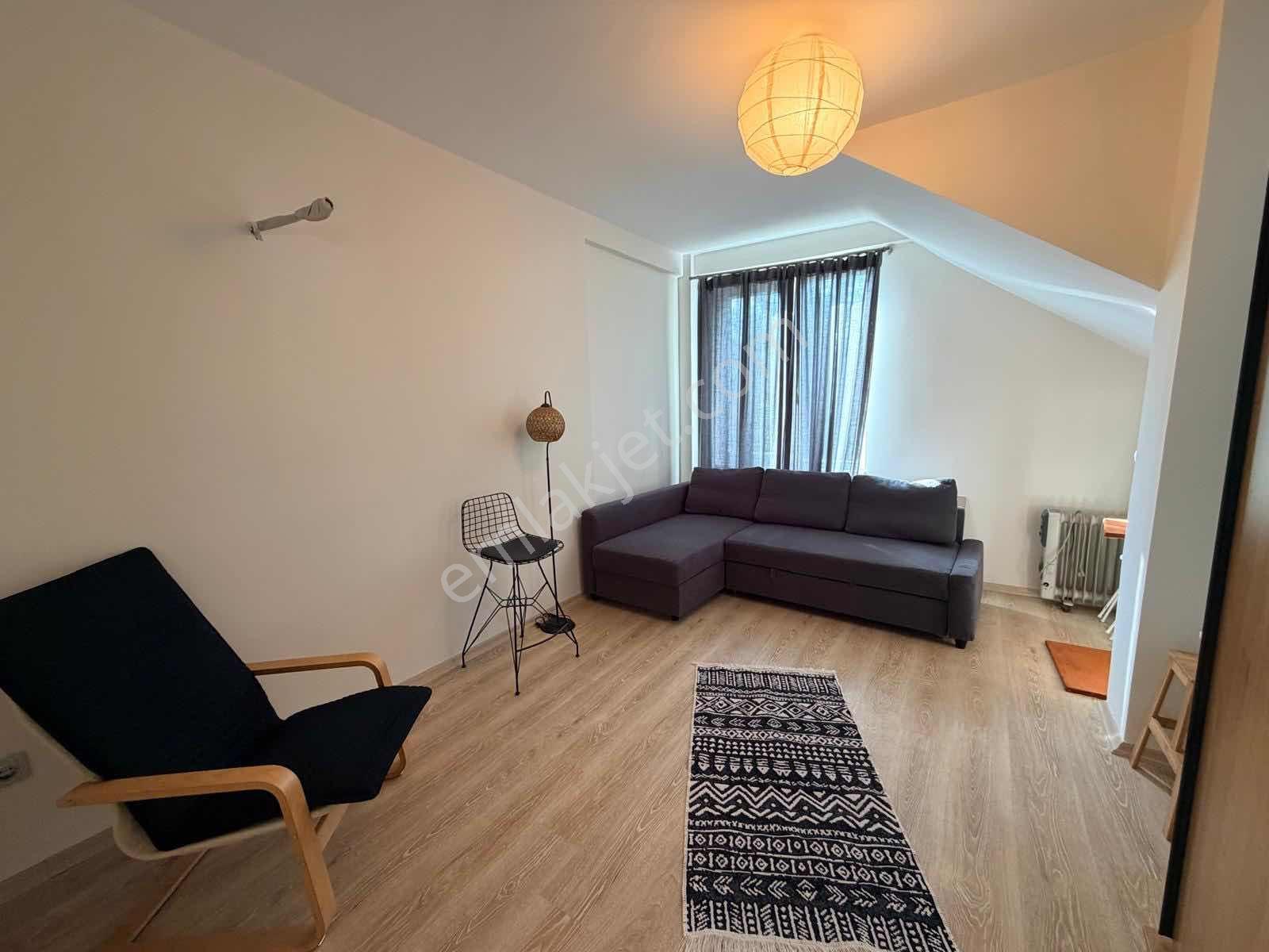 Bodrum Gümüşlük Denize Yürüyüş Mesafesinde 2 Banyolu Bahçekatı - Görsel 24