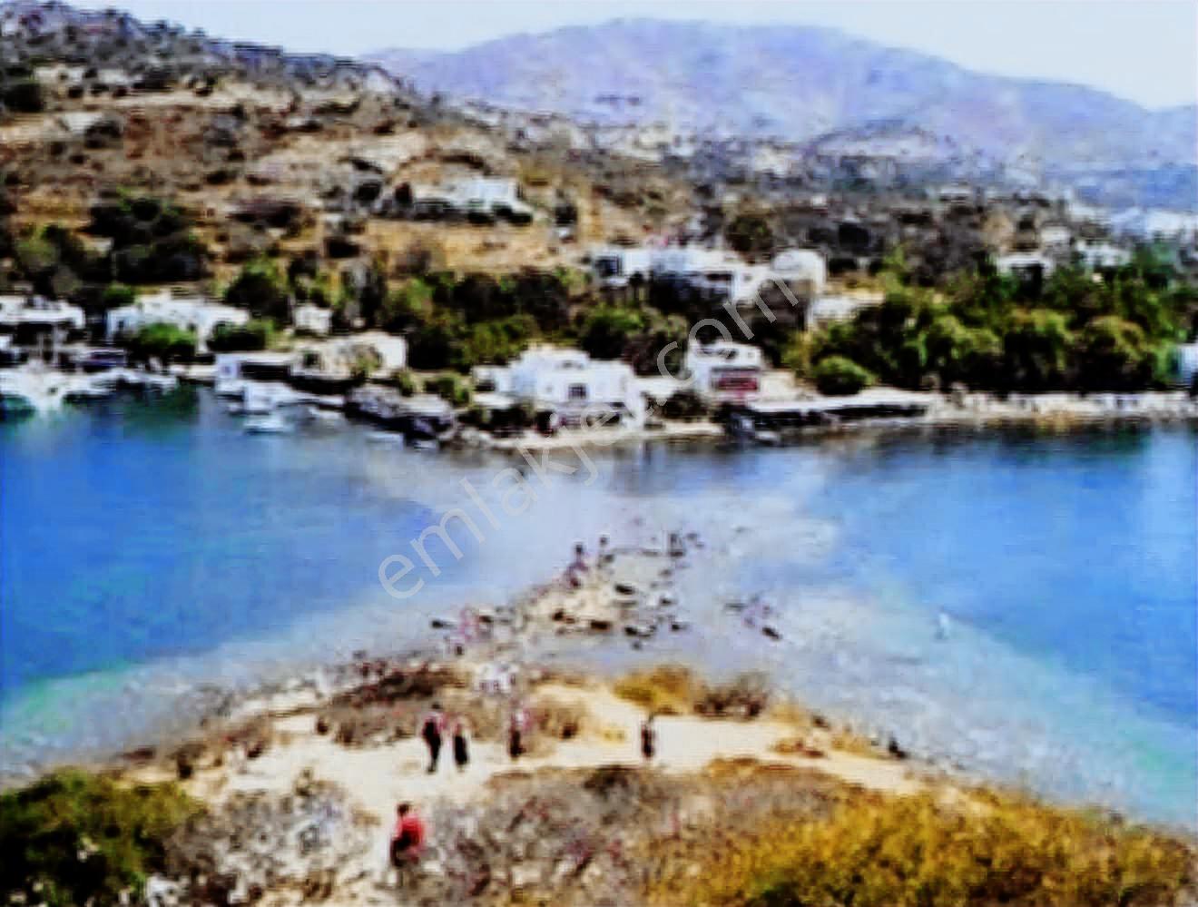 Bodrum Gümüşlük Denize Yürüyüş Mesafesinde 2 Banyolu Bahçekatı - Görsel 16