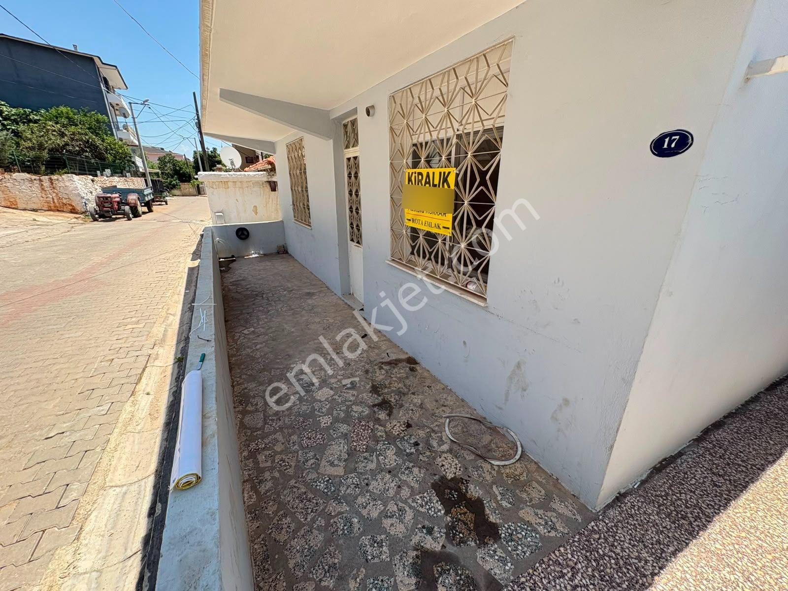 Rota Emlak'tan Gümüldür'de Merkezi Konumda 2+1 Kiralık Daire - Görsel 16