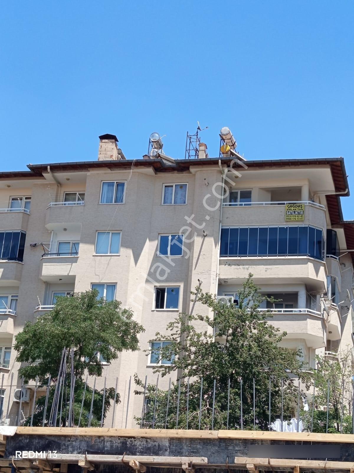 Çağdaş Emlak Yakup Göymenden 500 Evlerde Satlık 3+1 Daire