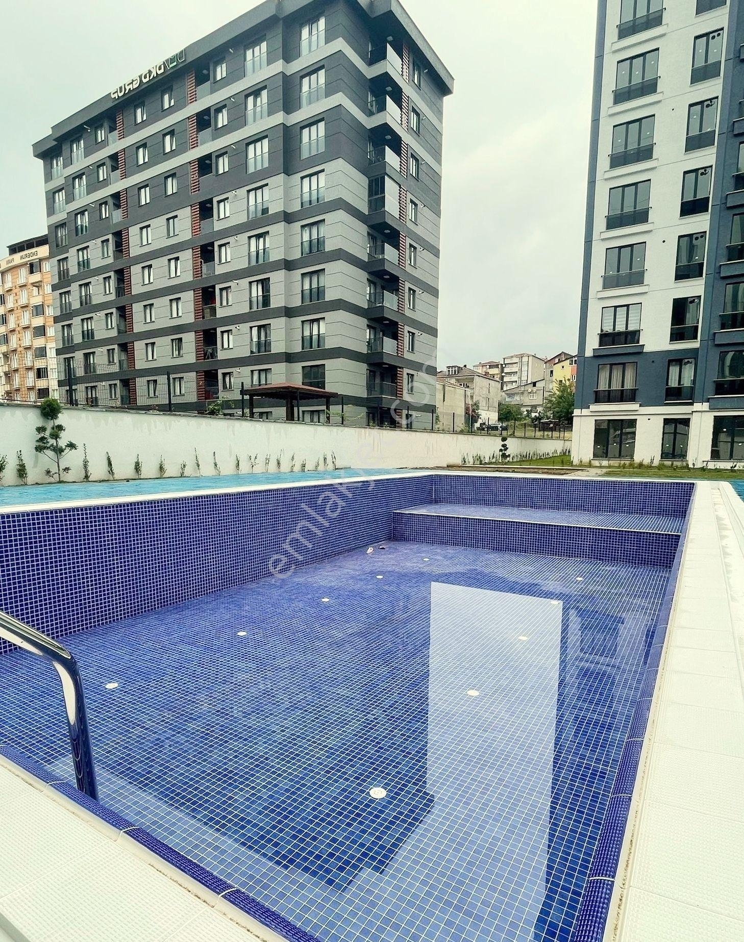 Mertcan'dan Havuzlu Güvenlikli Lüks Sitede Ara Kat 2+1 Daire - Görsel 15