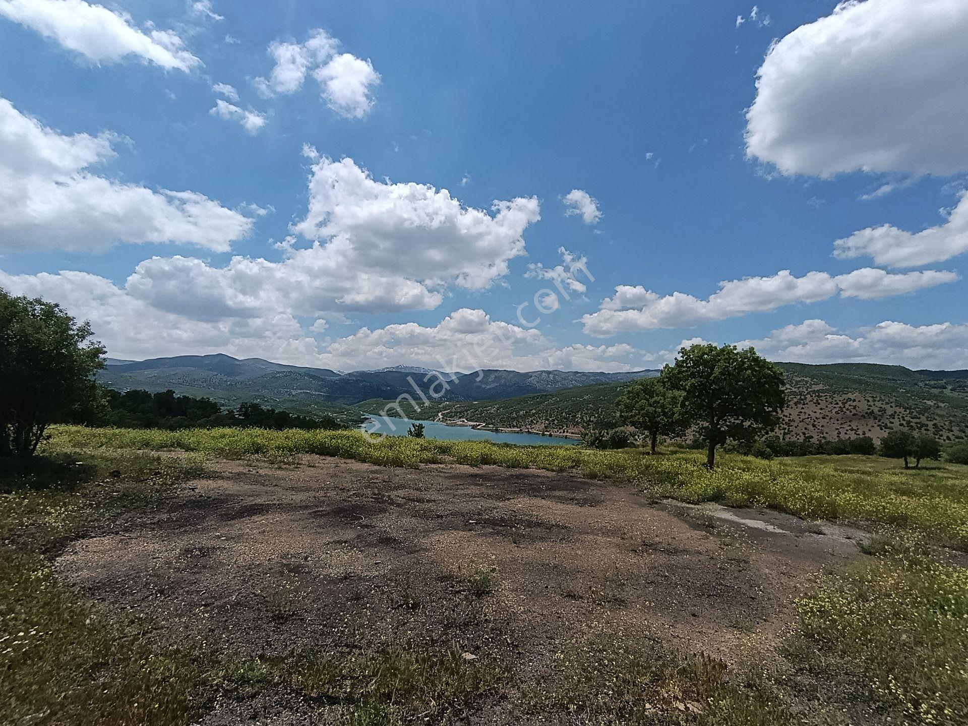 Ecr Gayrimenkul'den Göl Manzaralı Satılık 40.330 M2 Tarla - Görsel 4