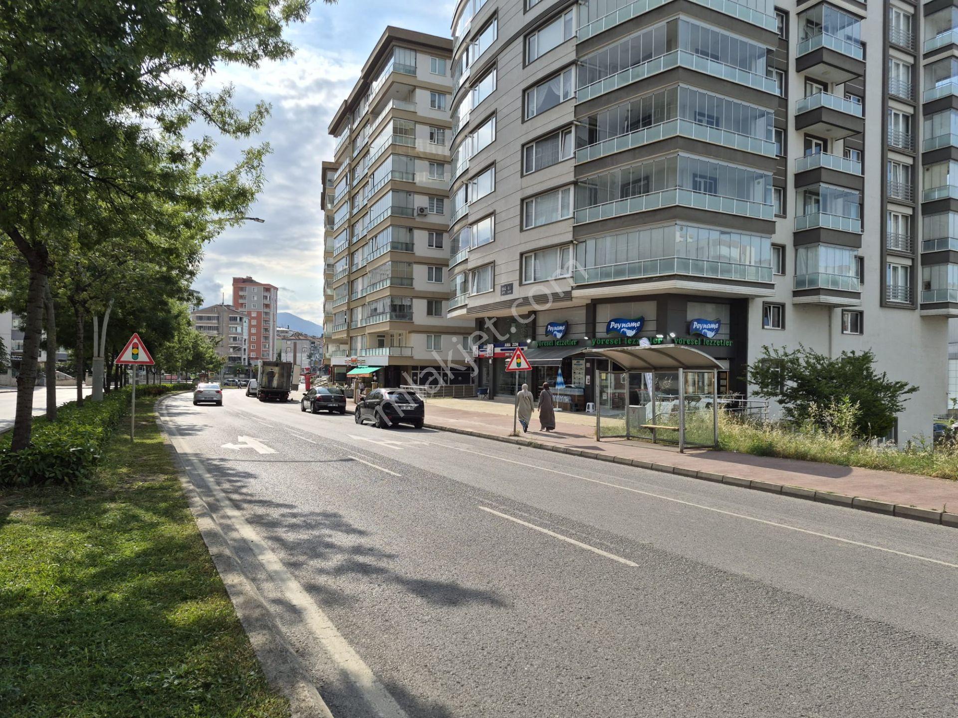 Amazon'dan Mimarsinan Mah.de Cağaloğluna Cephe 390 M2 Kiralık Lüks İşyeri&mağaza - Görsel 6