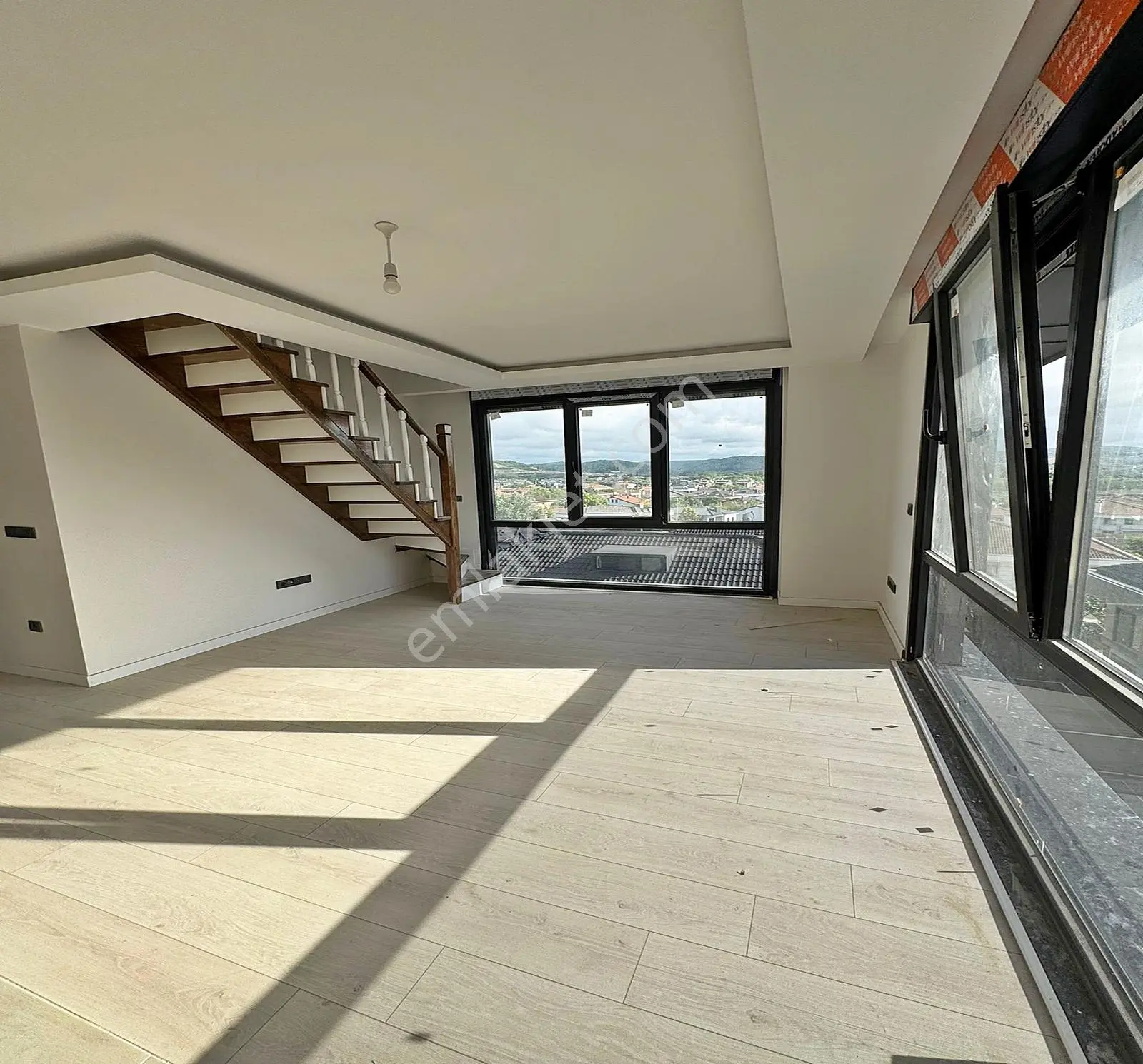 Denize 5 Dk Yürüme Havuzlu Villa Tipi 3+1 Satılık Çatı Dubleks - Görsel 3
