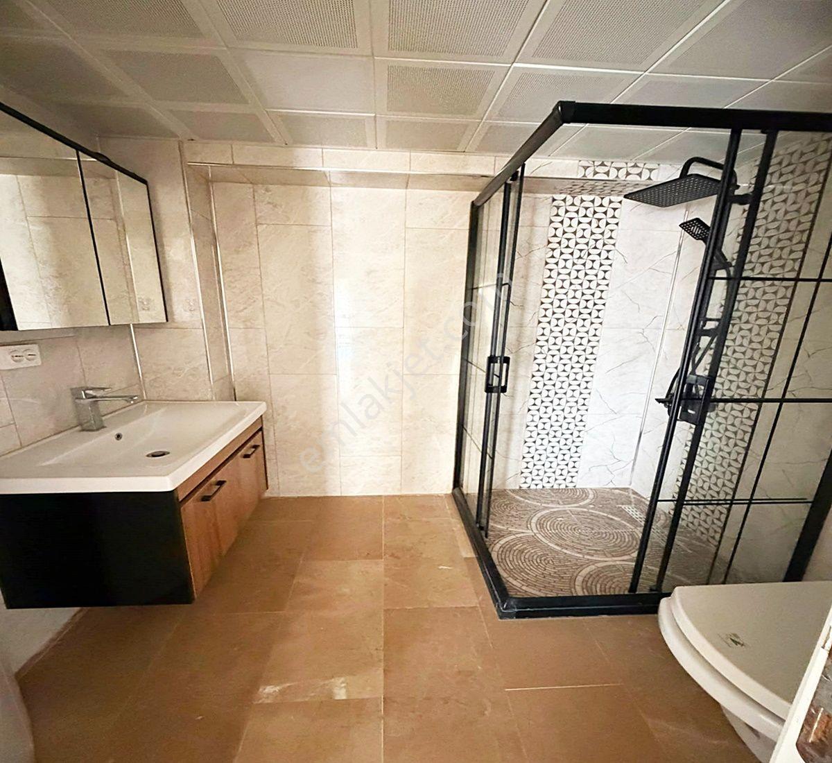 Güzelyurt Metrobüs'e 1 Dk Mesafede Delta Deluxe Sitesinde Ebeveyn Banyolu 2+1 Kiralıkdaire - Görsel 14