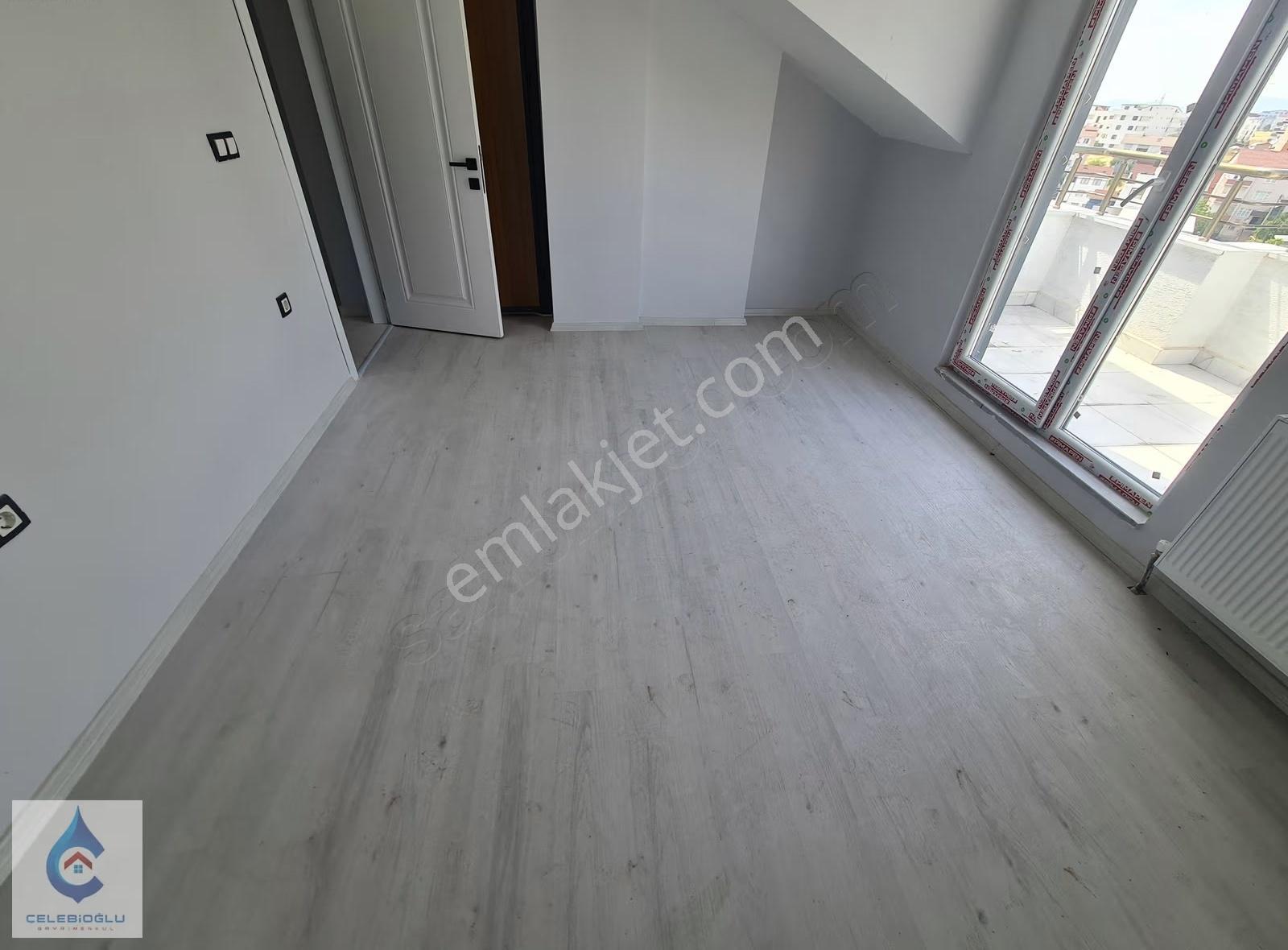 Çayırova Emek Ragıp Demirkol Cd Komşu 5+1 Üst Dublex - Görsel 17