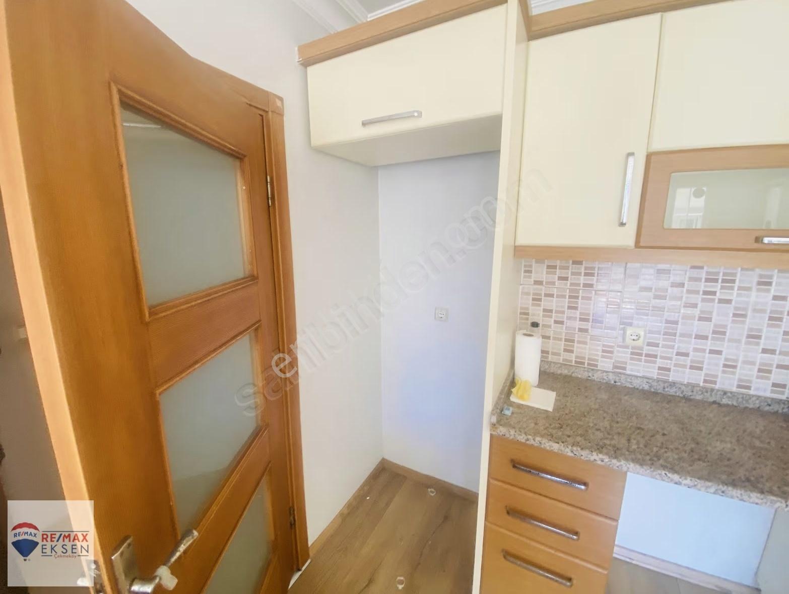 Çekmeköy Merkez Mahallesi 1+1 70m2 Boş Kiralık Daire - Görsel 17