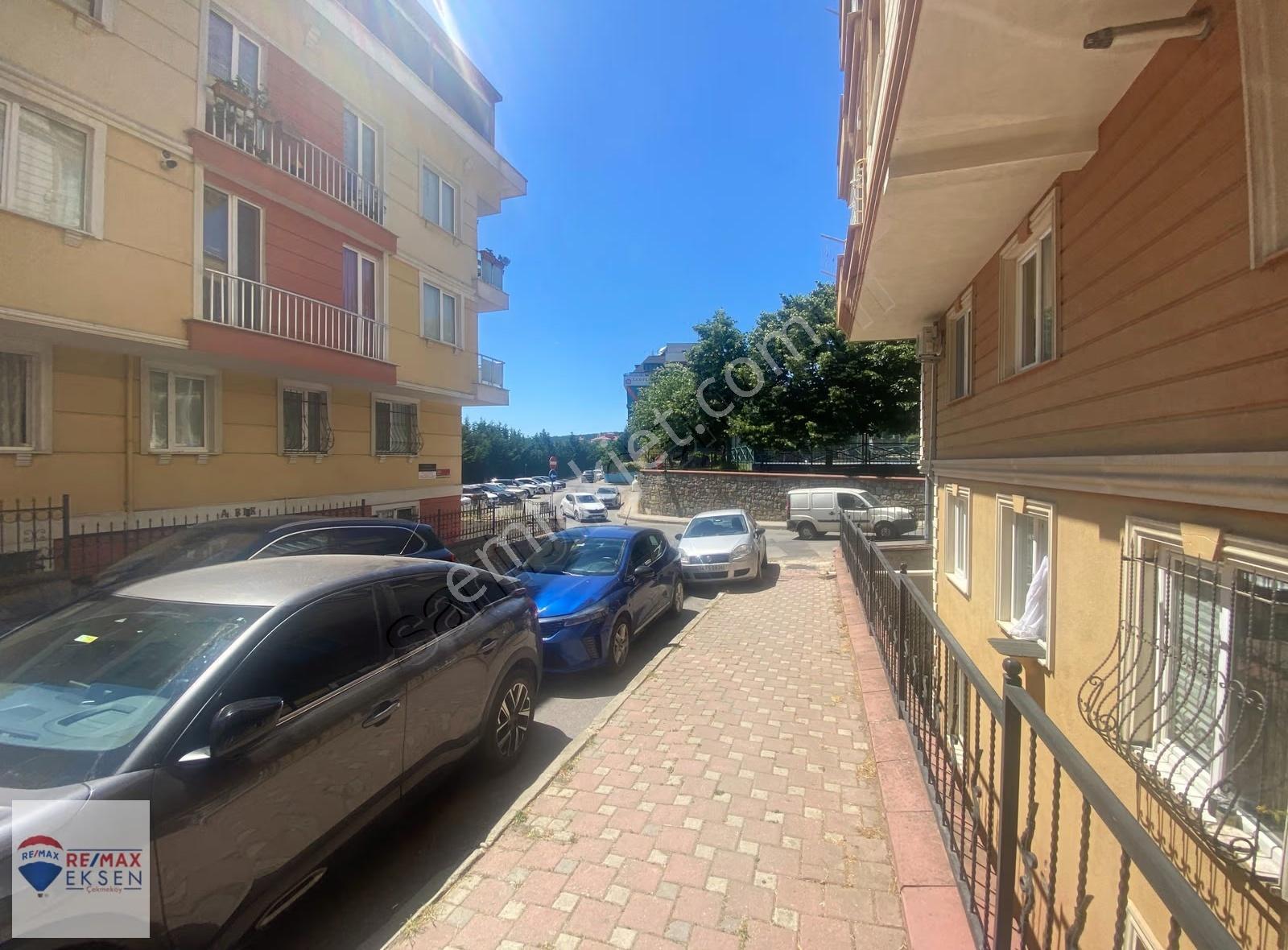 Çekmeköy Merkez Mahallesi 1+1 70m2 Boş Kiralık Daire - Görsel 27