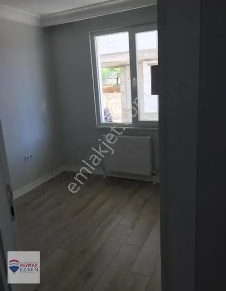 Çengelköyde Mükemmel Konumda Anacadeye 1 Dk 2+1 Arakat Daire - Görsel 4