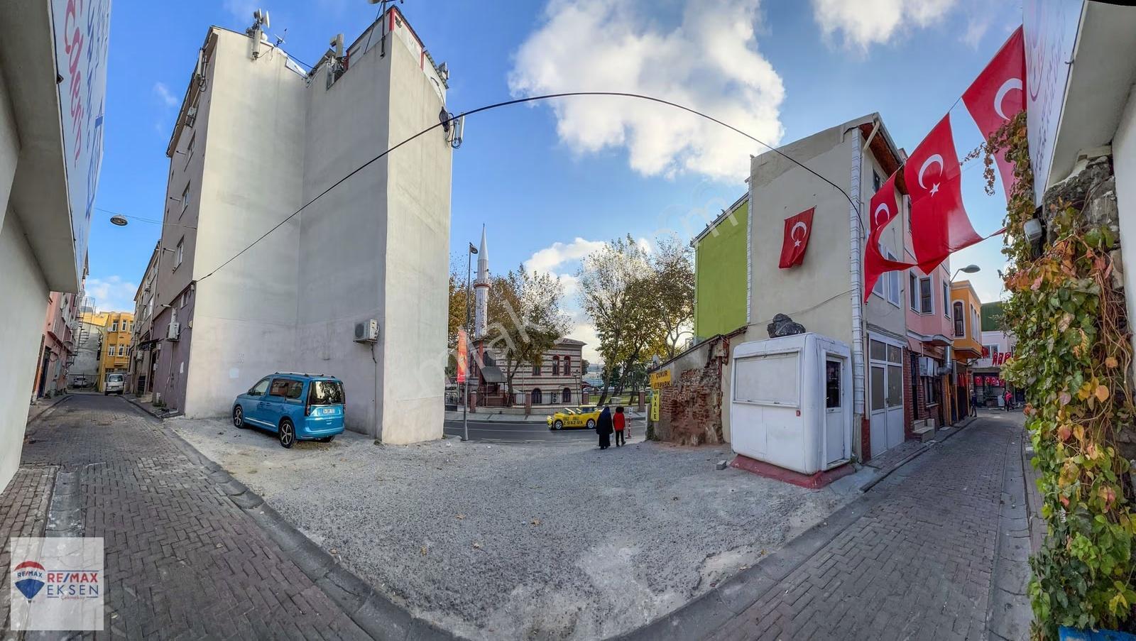 Balat'tın Kalbınde Kademir Kilise Yakınında Projesi Hazır Arsa - Görsel 4
