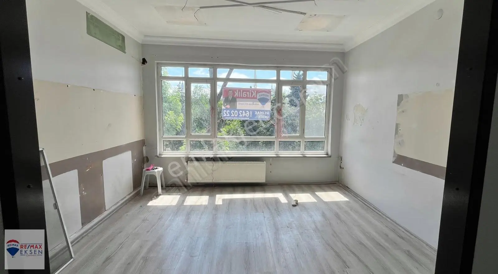 Üsküdar Muratreis'te Metroya 25m, Tabela Değeri Yüksek Ofis - Görsel 2