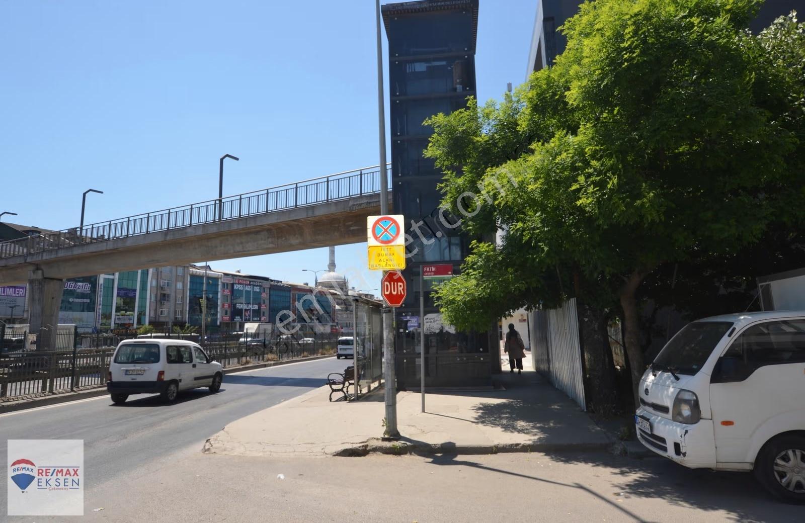 Metroya 6 Dakika! 2 Bloklu Butik Sitede 3+1 Arakat Satılık - Görsel 3