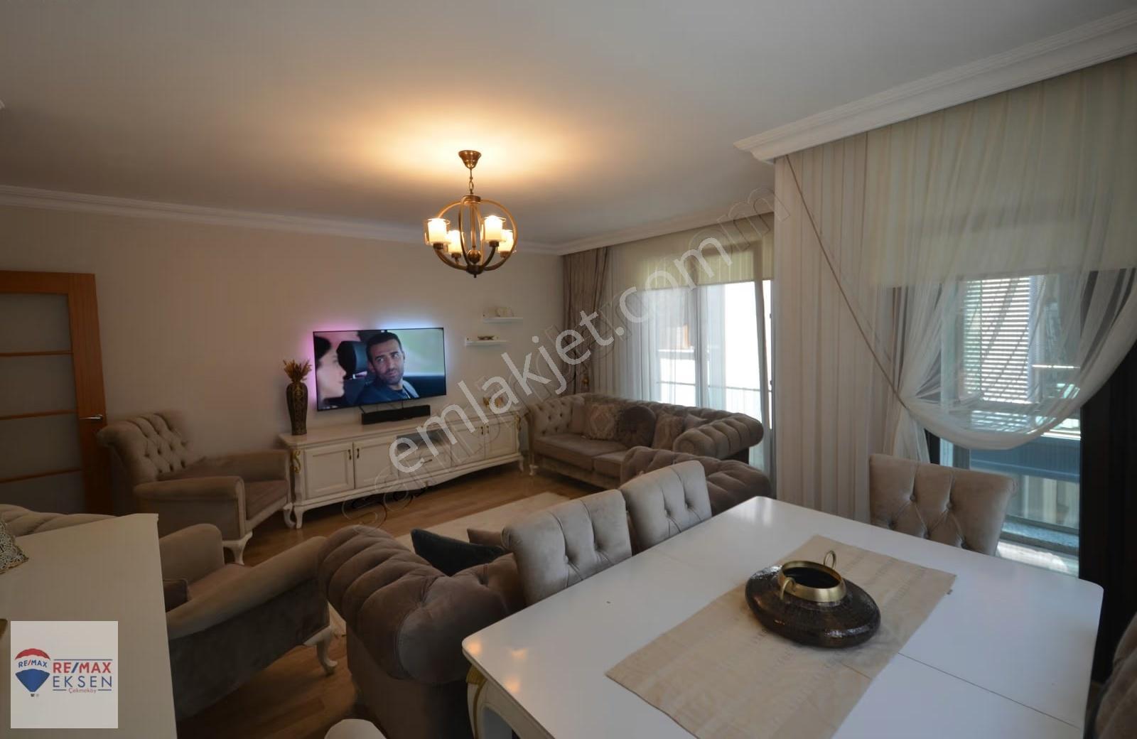 Metroya 6 Dakika! 2 Bloklu Butik Sitede 3+1 Arakat Satılık - Görsel 5