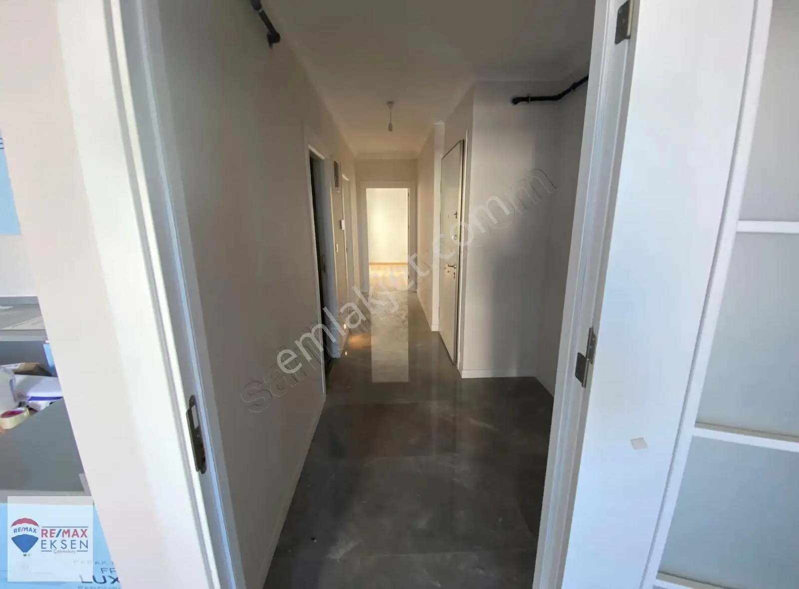 Üsküdar'da Boğaz Manzaralı Yeni Binada Kiralık 2+1 Daire - Görsel 2