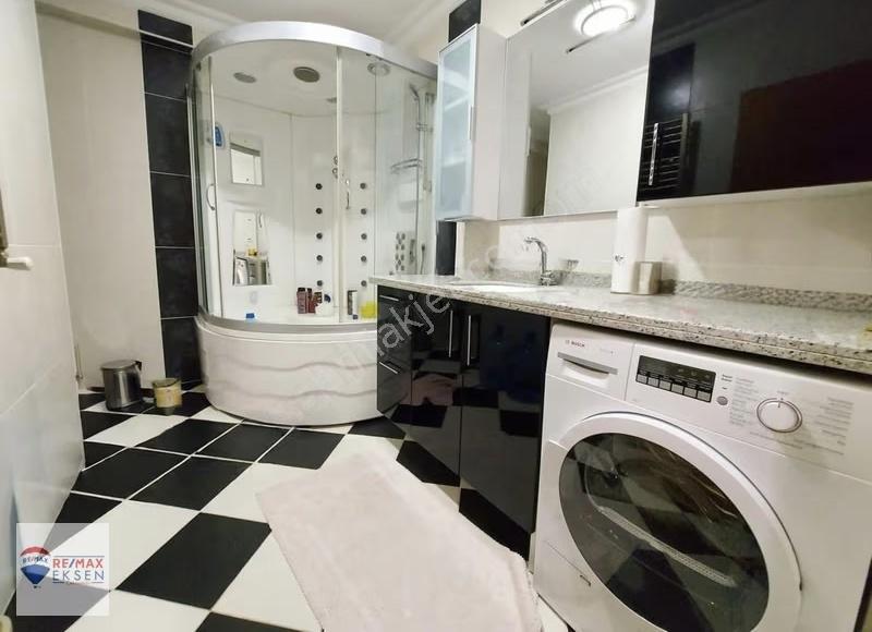 Satılık Üsküdar Çiçekçi'de Deniz Manzarlı 255 M2 5+1 Otoparklı - Görsel 15