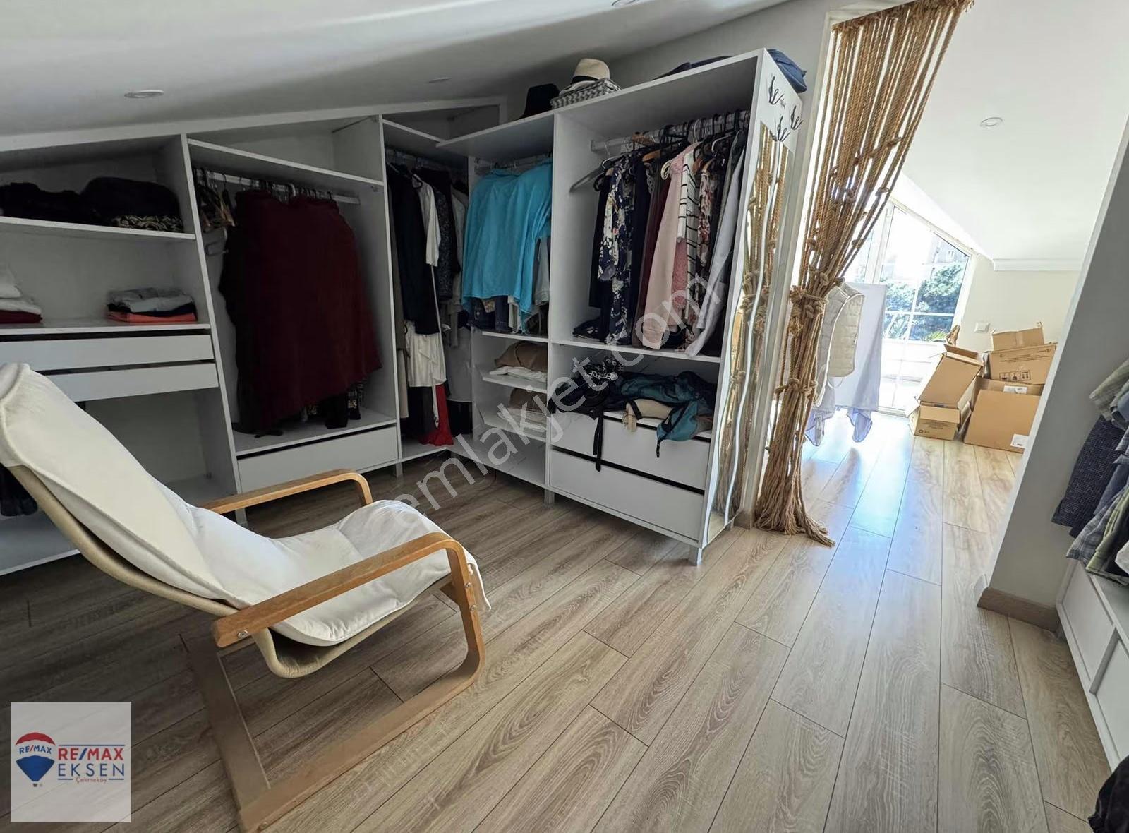 Çekmeköy Villa Belde Sitesinde Kiralık 5+1 Villa - Görsel 16