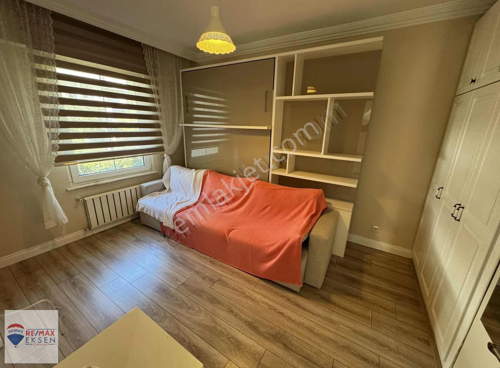 Çekmeköy Villa Belde Sitesinde Kiralık 5+1 Villa - Görsel 19