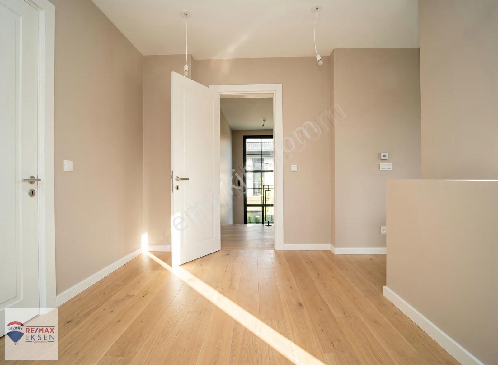 Çekmeköy Ömerli Pagora Villalarında Kiralık 4+1 Boş Sıfır Villa - Görsel 20