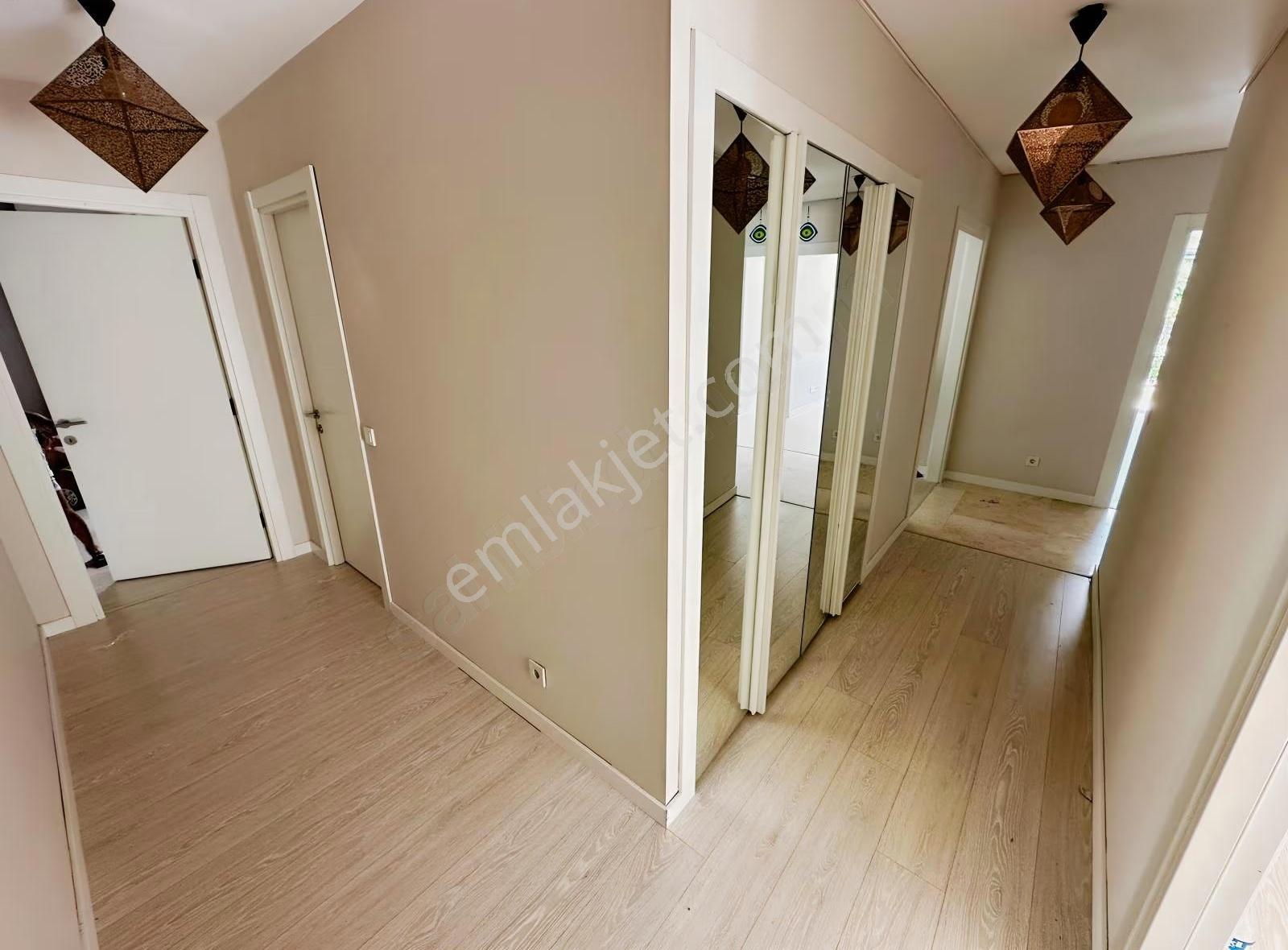 Asmalı Bahçeler Sitesi Satılık 4+1 Büyük Tip L Bahçe Villa - Görsel 9