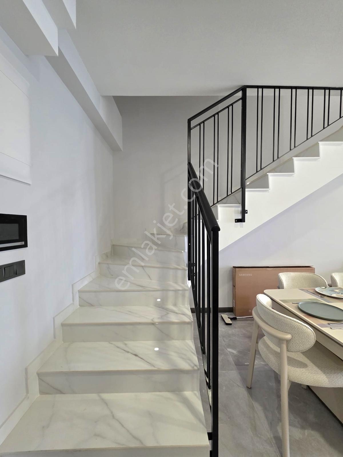 Kuşadası Davutlur Da Sıfır Site İçinde Lüks Villalar - Görsel 28