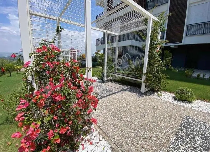 Manavgatın En Prestijli Sitelerinden Yamaçparkta Kiralık 3+1 - Görsel 2