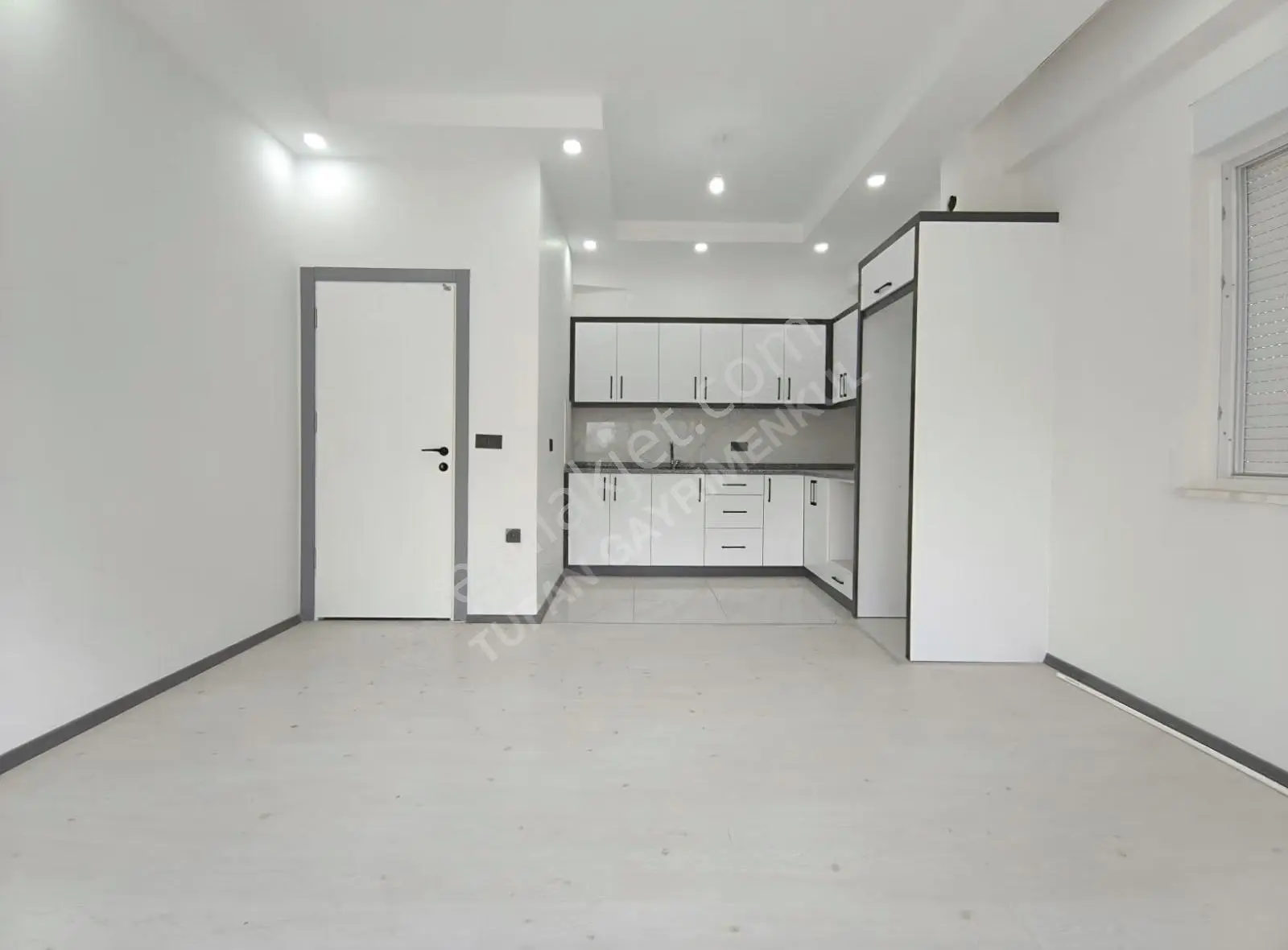 Ilıca'nın En Güzel Bölgesinde 2+1 Sıfır Daire