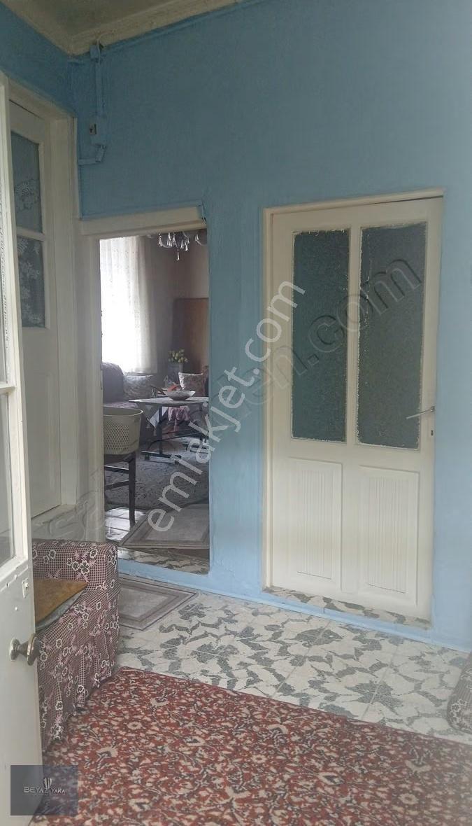 Beyaz Yaka'dan Kurtuluş Mahallesinde 2+1 Satılık Müstakil Ev - Görsel 13