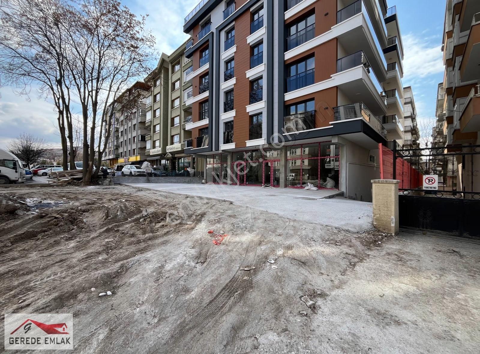 Yeni Ziraat Mahde Her İşe Uygun Depolu Dükkanlar - Görsel 31
