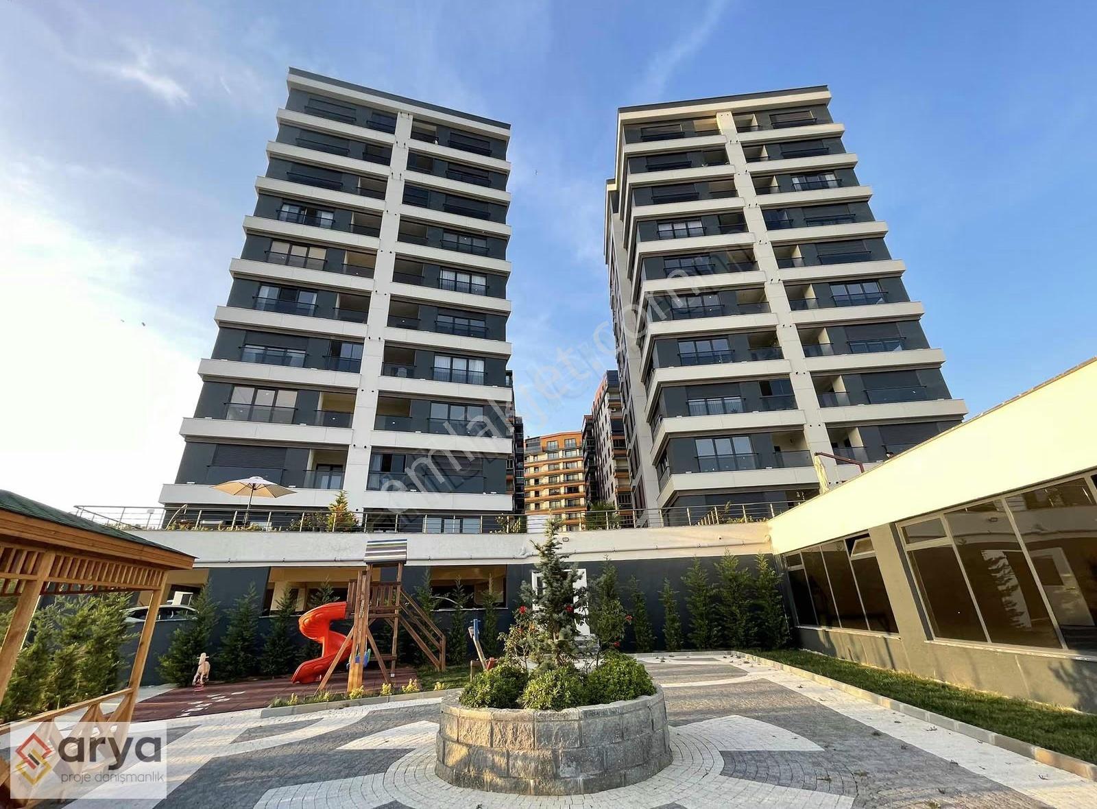 Pendik Marmara Hast. Karşısı, Metroya Yürüme Kiralık 3+1 Daire