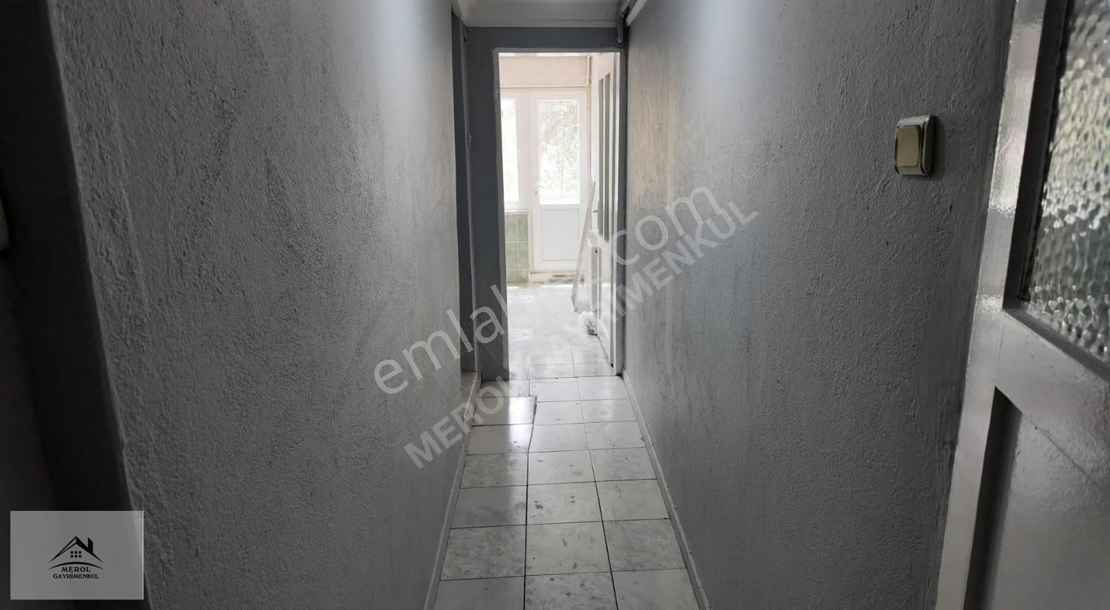 Bornova İnönü Mahallesinde Bahçeli 3+1 Daire Kiralık - Görsel 9