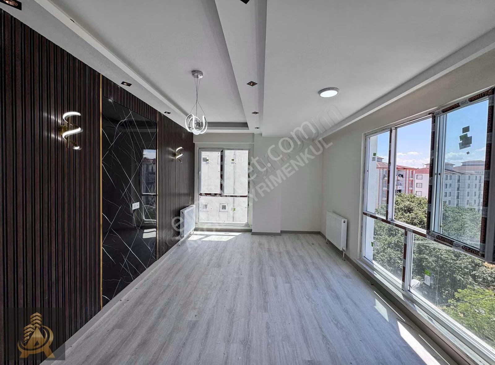 Akçil'den Satılık Lüks Sıfır 3+1 Daire Ön Cephe Modern Tasarım - Görsel 8
