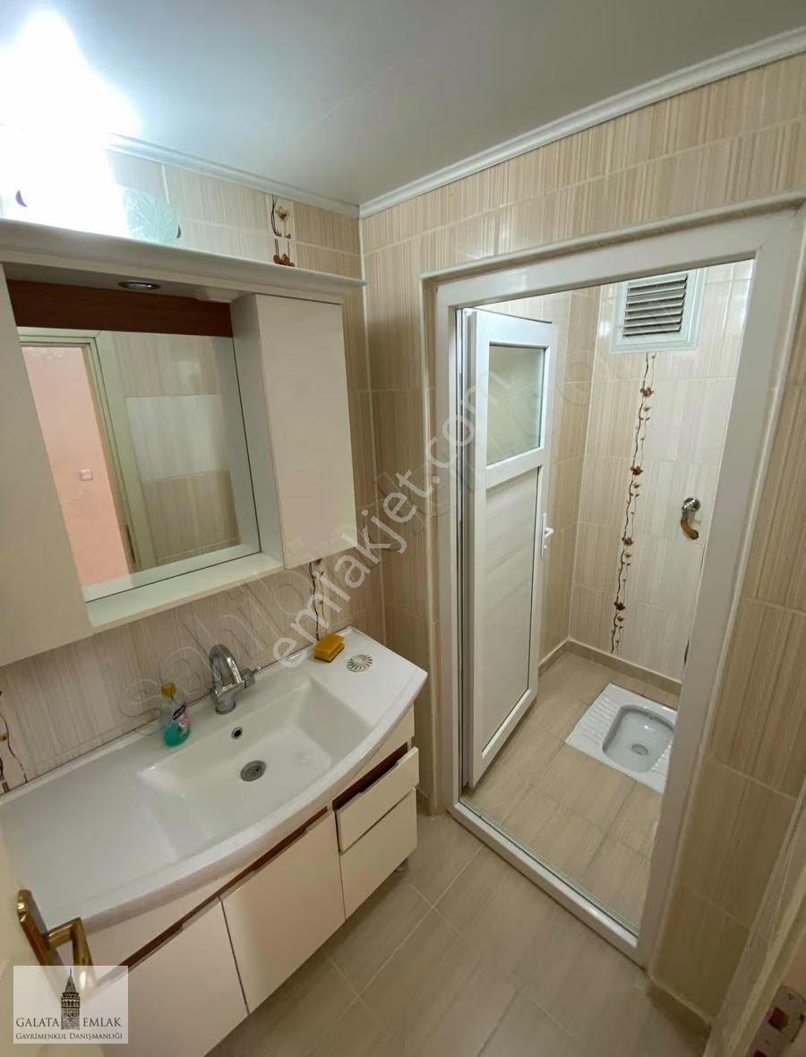 Paşaköşkünde Kiralık Arakat Daire - Görsel 11