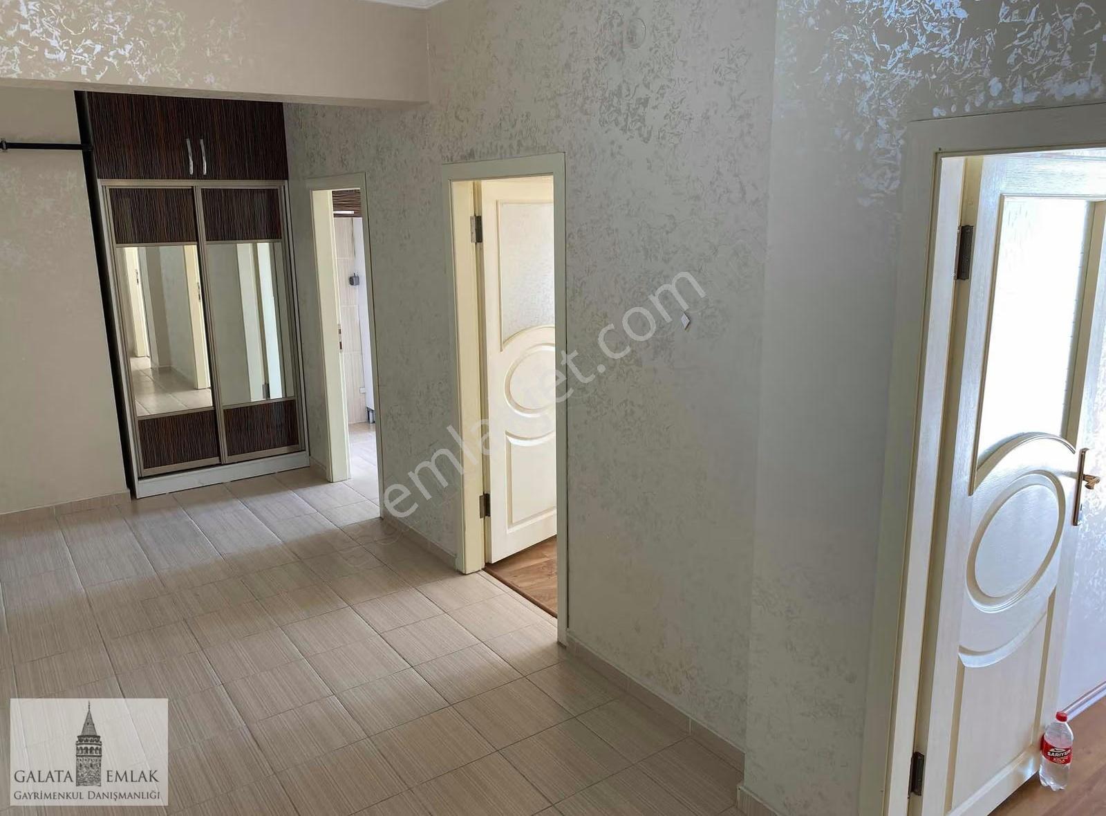 Paşaköşkünde Kiralık Arakat Daire - Görsel 3