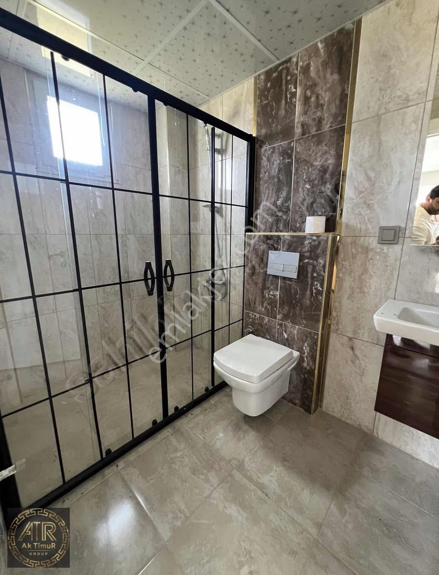 Döşemealtı Dağbelinde Satılık Lüks Tripleks Villa - Görsel 9
