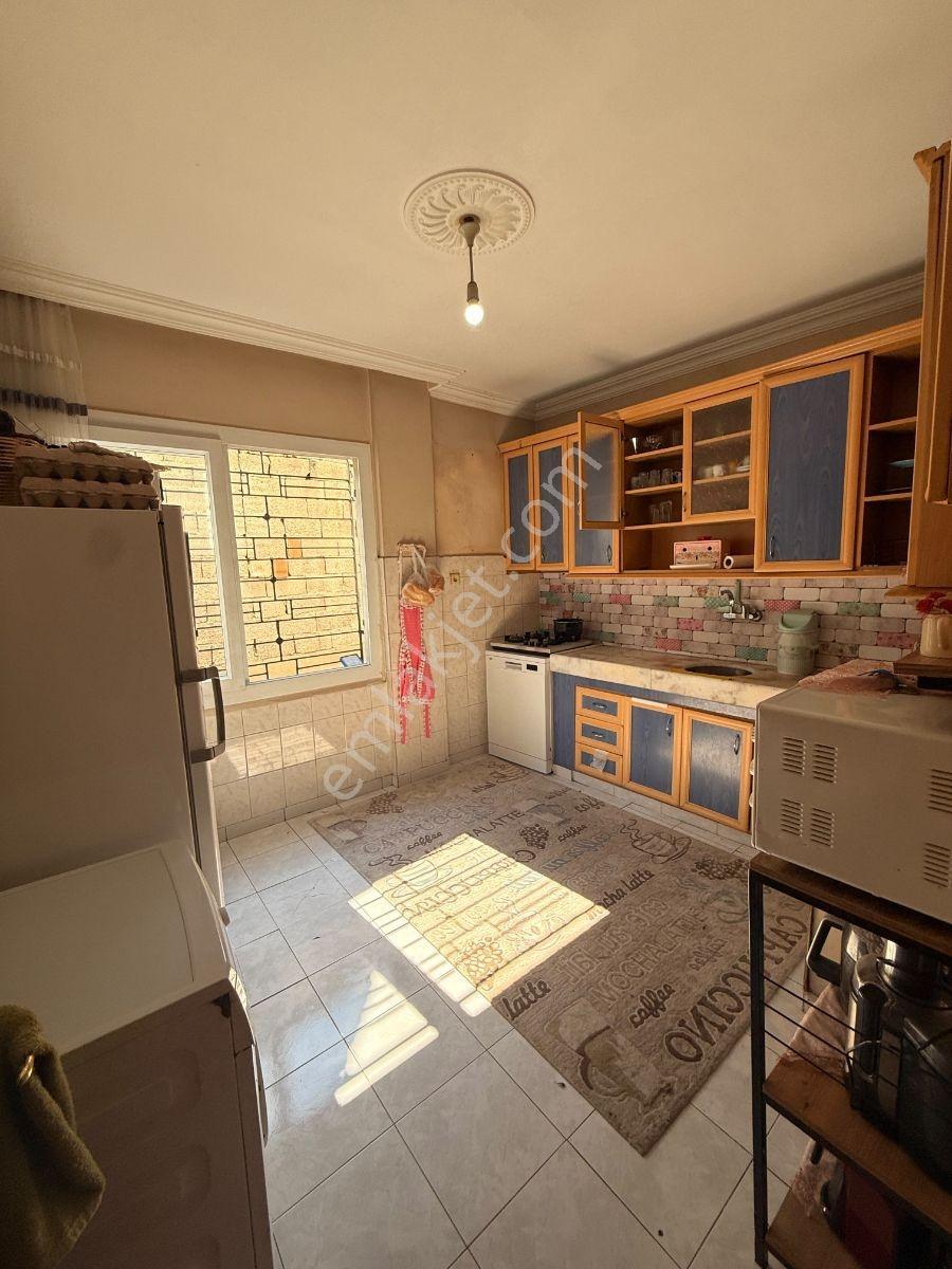 Güneş Mahallesi 3 Katlı Siteler Karakol Yakını 3 Daire 200 M2 - Görsel 13