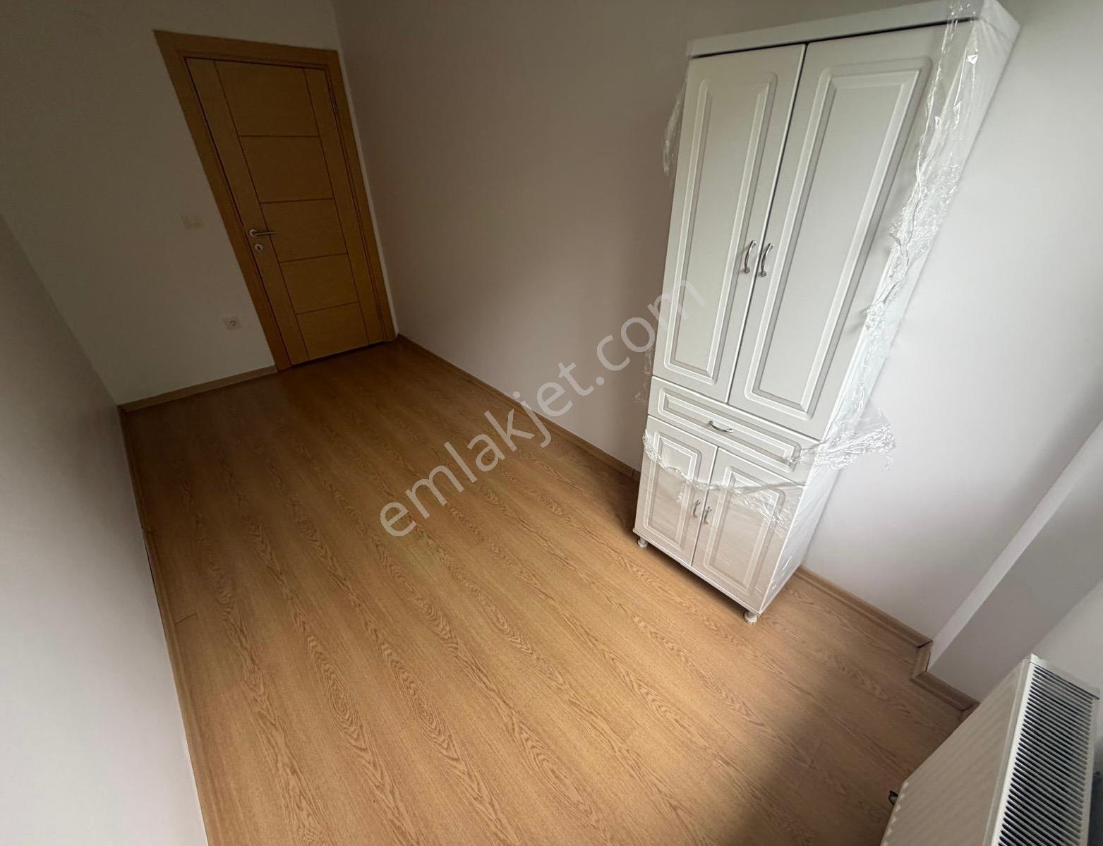 İdealtepe'de Marmaraya Yakın Ön Cephe Ara Kat 2+1 Daire - Görsel 29