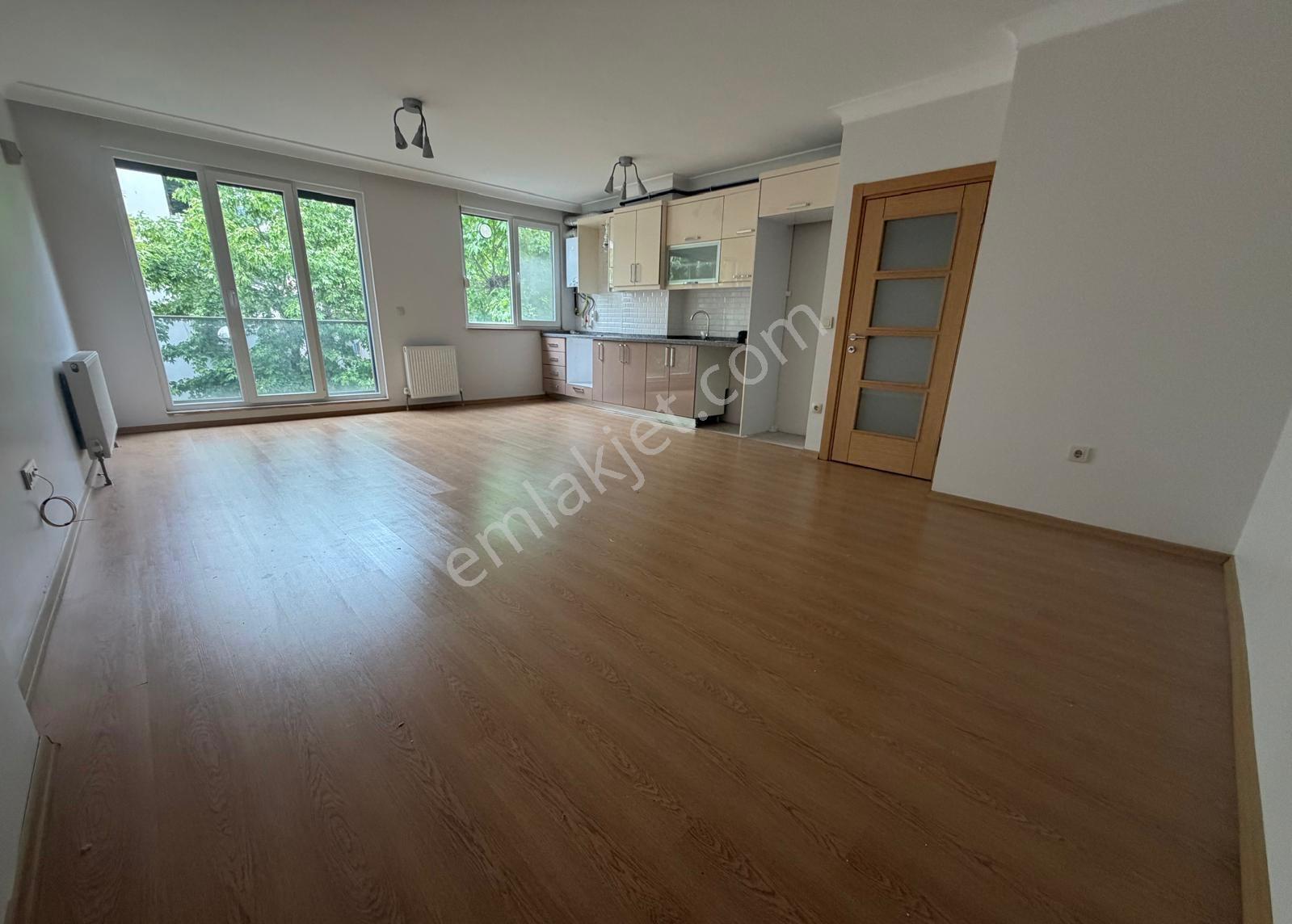 İdealtepe'de Marmaraya Yakın Ön Cephe Ara Kat 2+1 Daire - Görsel 8