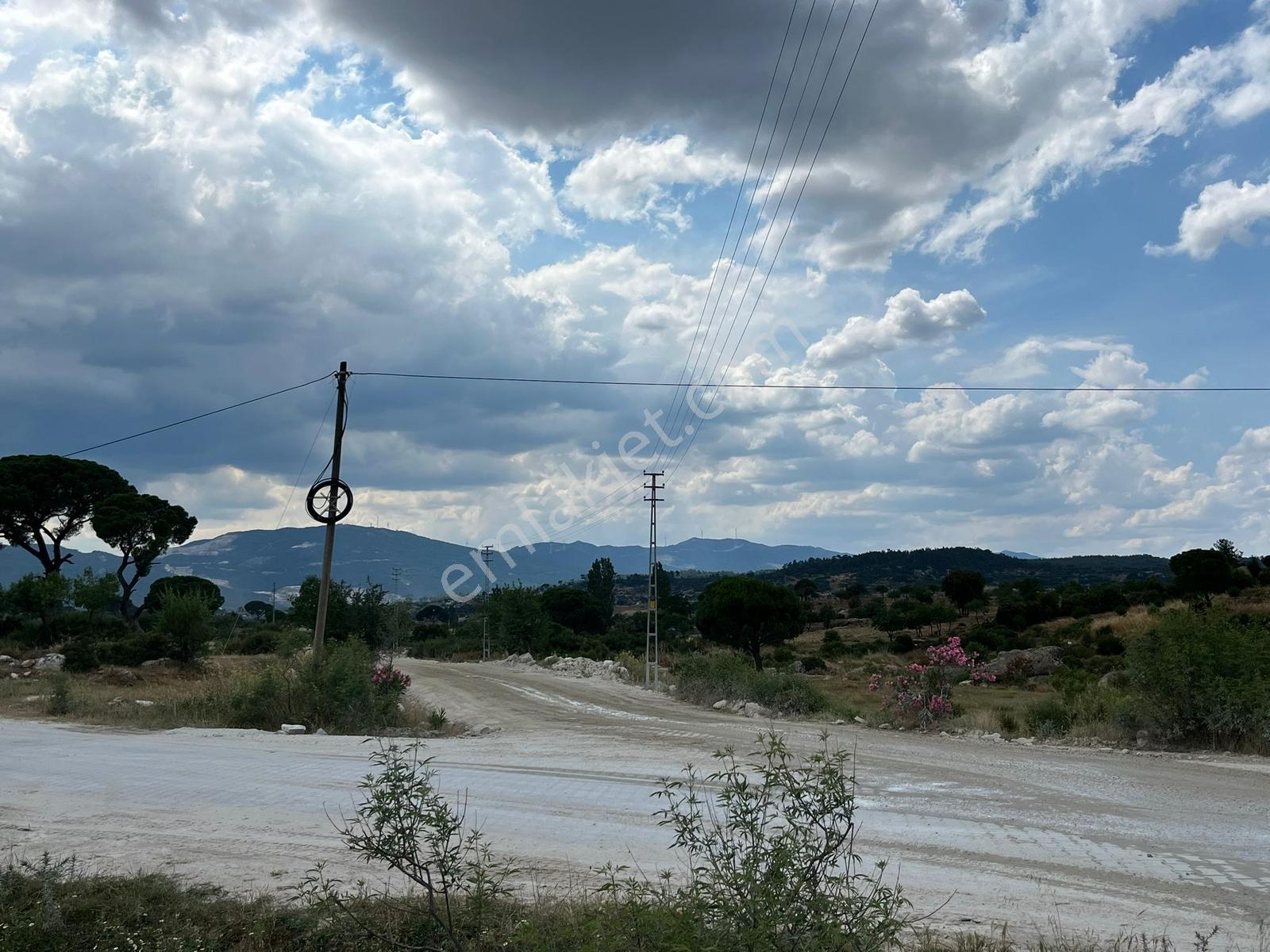 Milas Akkovanlık'ta | Yüksek Potansiyelli Köşe Parsel | 1.587 M² - Görsel 12