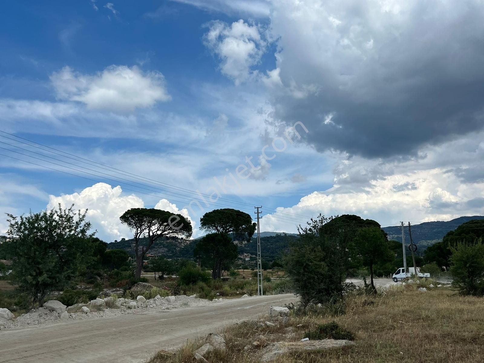Milas Akkovanlık'ta | Yüksek Potansiyelli Köşe Parsel | 1.587 M² - Görsel 11
